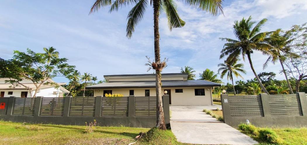 Island Villas Pacific Harbour Esterno foto